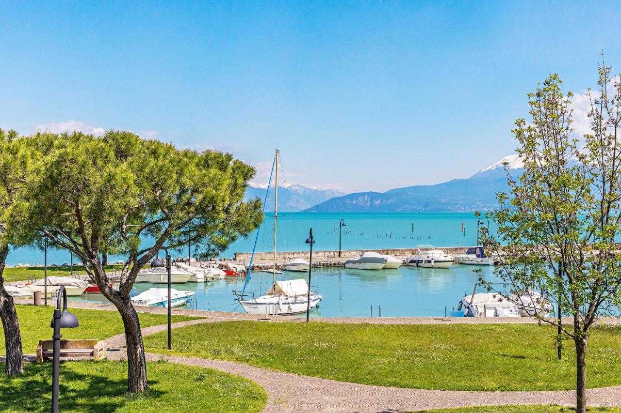 I Mosaici Apartments By Wonderful Italy Sirmione Ngoại thất bức ảnh