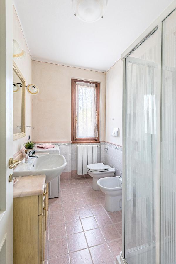 I Mosaici Apartments By Wonderful Italy Sirmione Ngoại thất bức ảnh